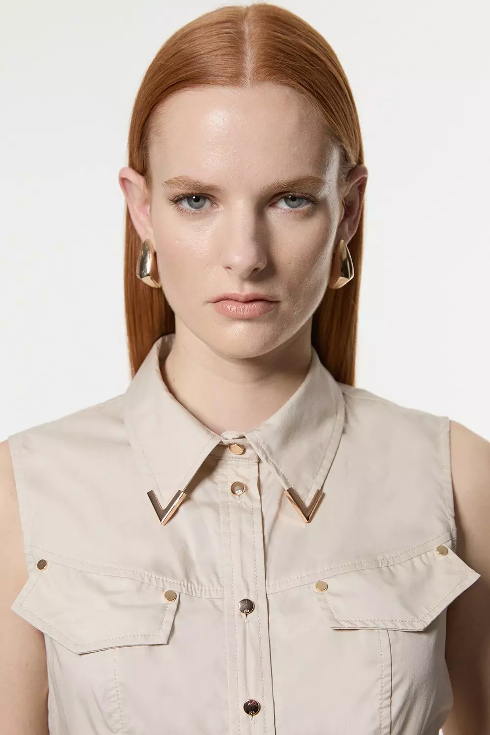 Stone Cotton Sateen Utility Detail Woven Blouse With Gold Hardware  alternative image
