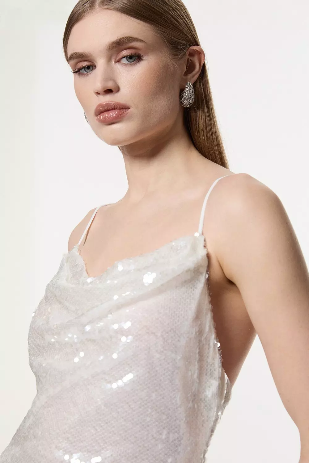 安心追跡【KAREN MILLEN】フローラル柄サテンミディドレス 安心追跡【KAREN MILLEN】フローラル柄サテンバックマキシドレス