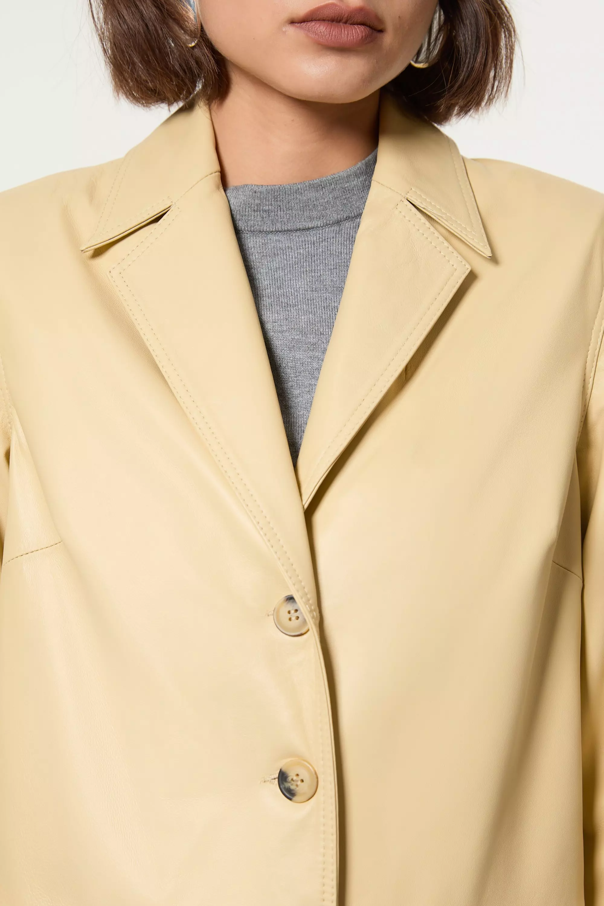 KAREN MILLEN レザークリーン トレンチコート ロング イエロー Leather Clean Trench Coat | Karen Millen