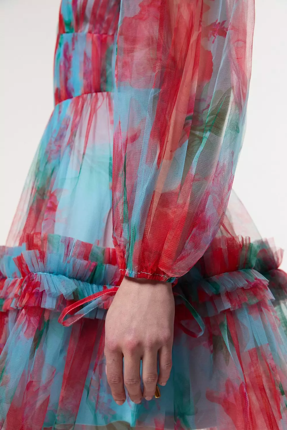 KAREN MILLEN 日本未入荷 花柄 チュール バルーンスリーブ ミニ Floral Tulle Balloon Sleeve Plunge Woven Mini Dress | Karen