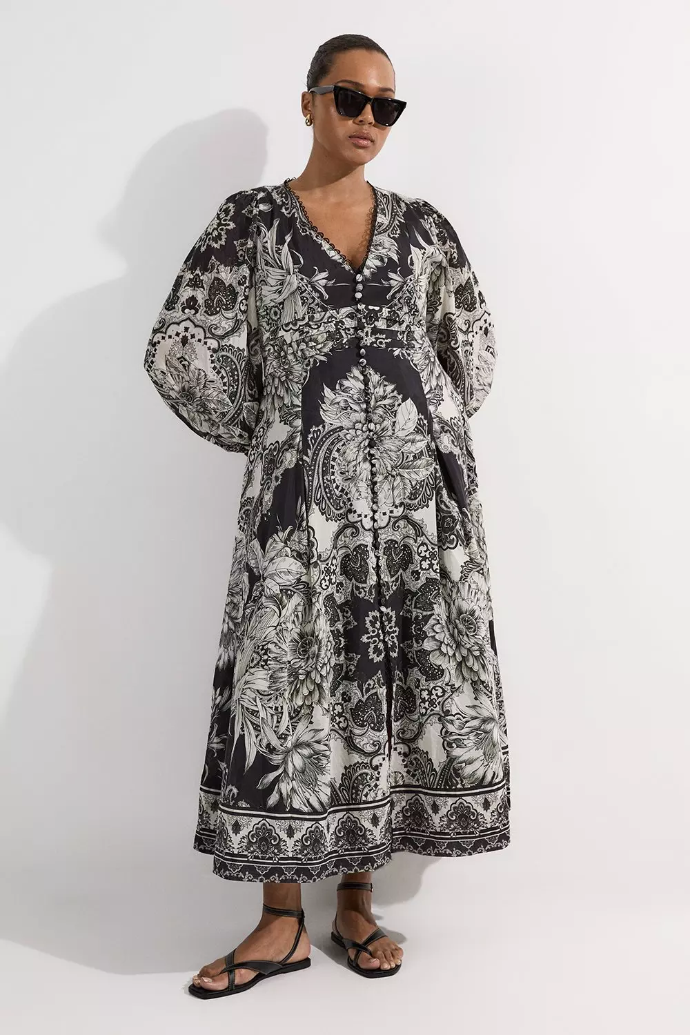 bkk24449_mono_xl?$