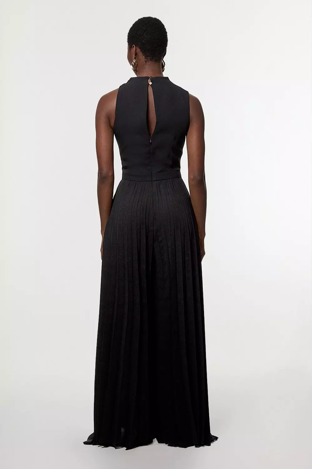 【OVERDUE FLAIR25SS★TAILORED PLEATS JUMPSUIT★韓国商品 Black Solid Flared Leg Jumpsuit - NEWME
