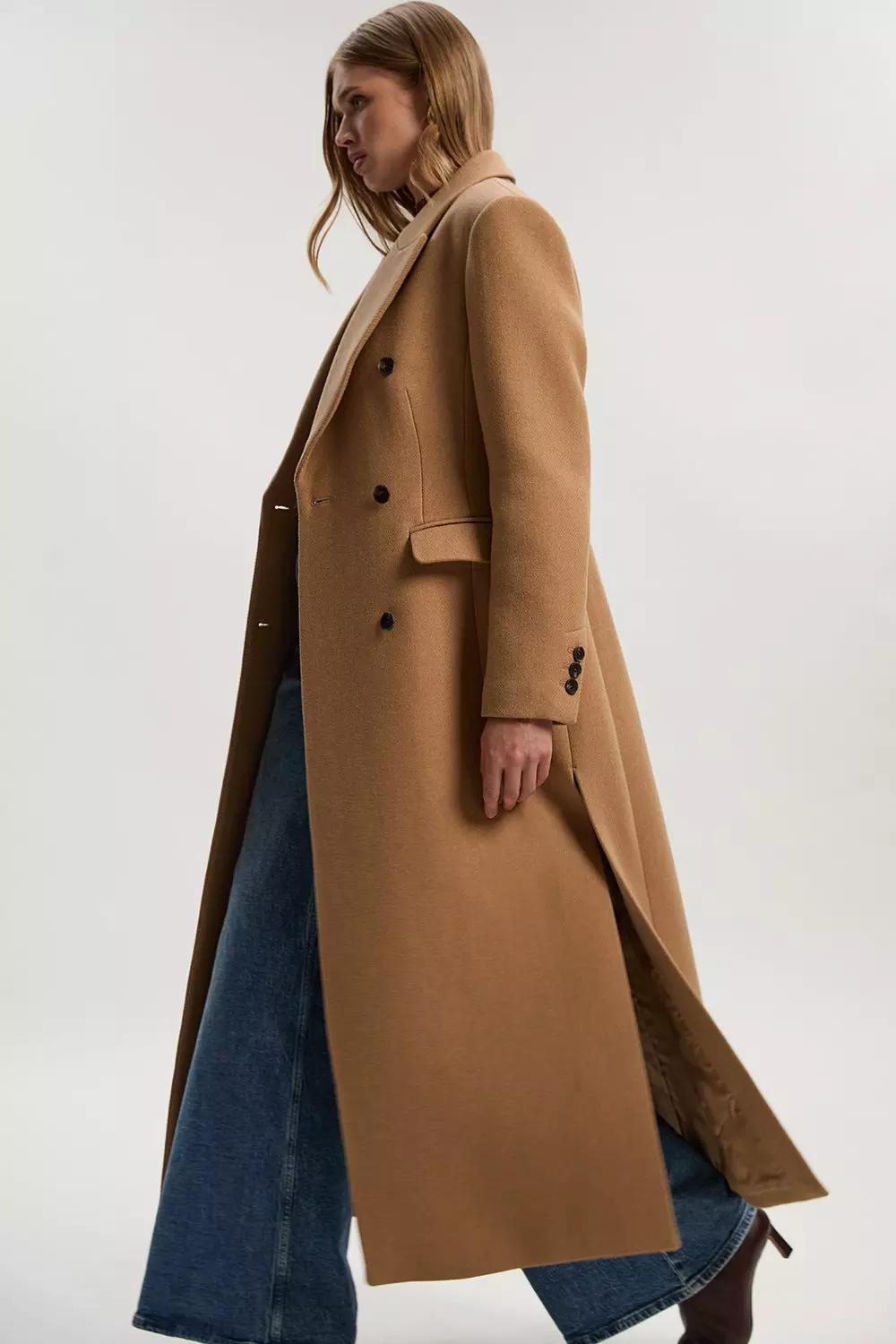 bkk24725_camel_xl?$