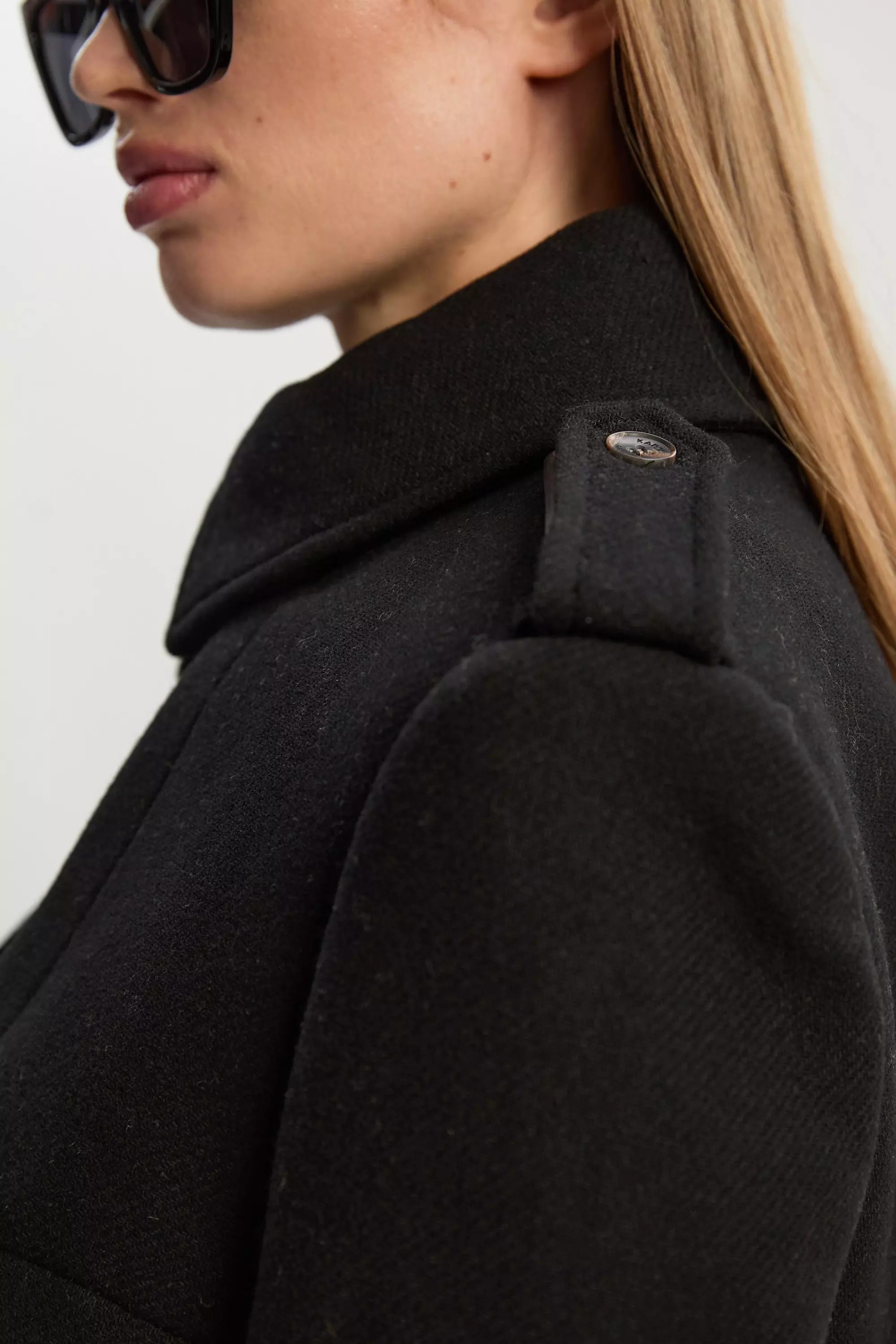 Karen Millen：テイラード ウール マキシコート Tailored Wool Blend Embellished Maxi Coat | Karen Millen