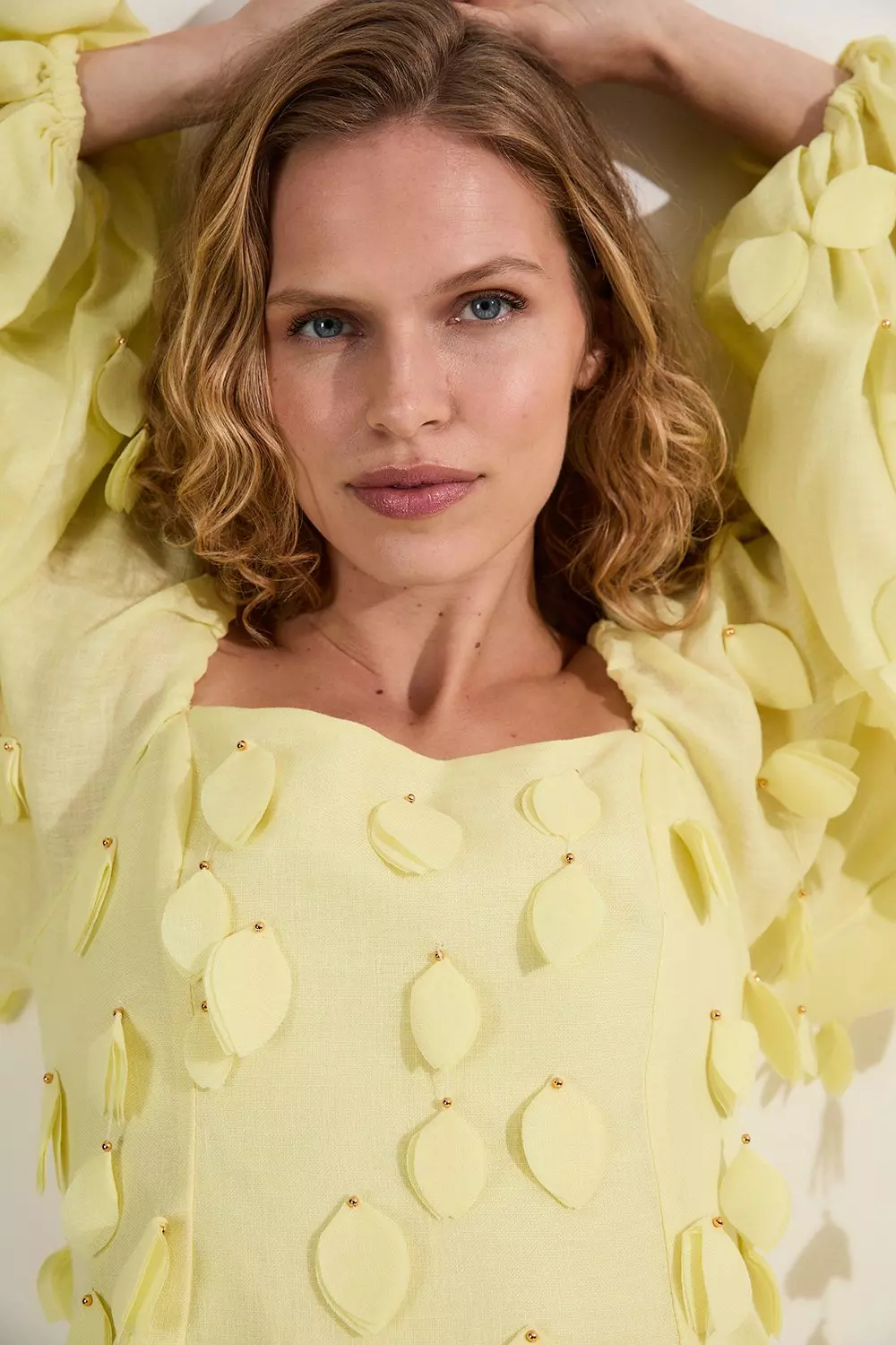 ★Karen Millen★ アップリケバルーンスリーブウーブントップス Applique Balloon Sleeve Woven Top | Karen Millen