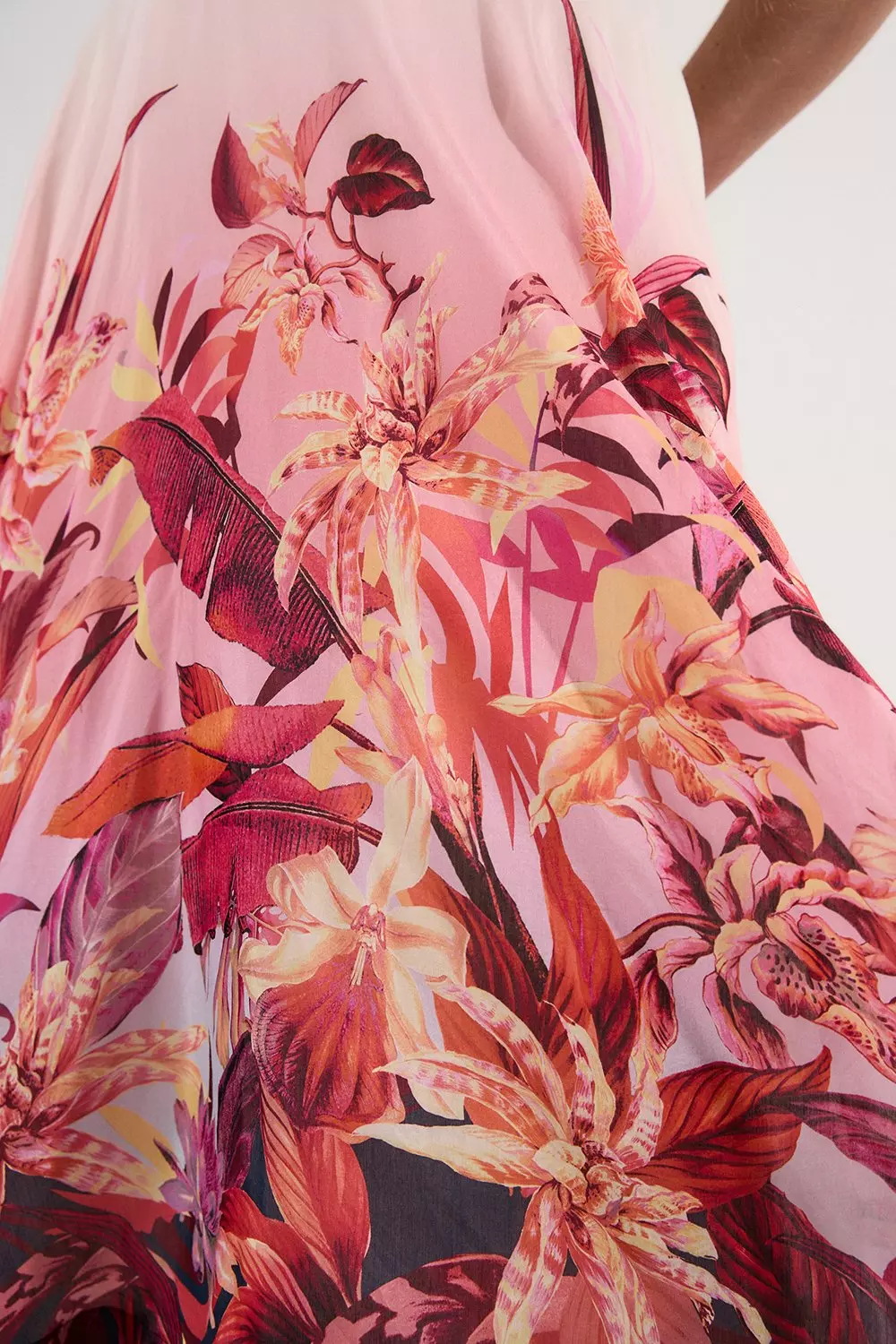 【KAREN MILLEN】フローラル シルク コットン プロム スカート Tropical Floral Silk Cotton Woven Prom Skirt | Karen Millen