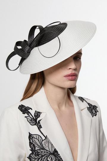 Quill Detailed Contrast Fascinator mono
