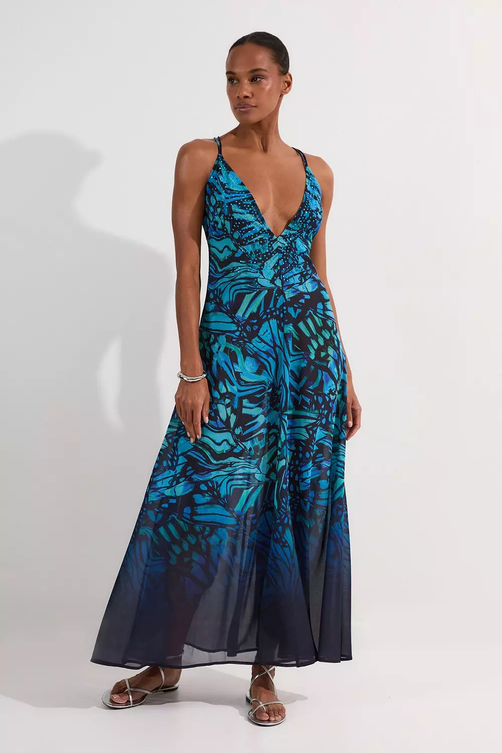Memorable Eye-Catching Backless Beach Maxi Dress