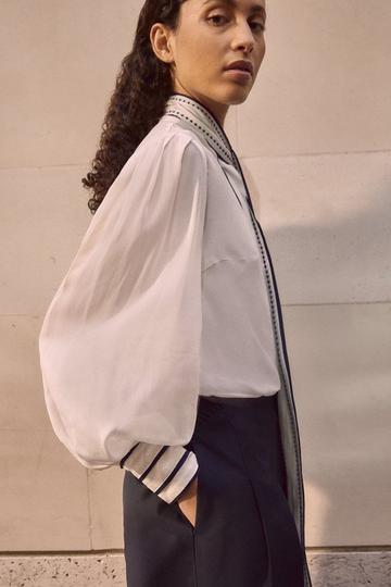 Archive Collection - Balloon Sleeve Contrast Stitch Bow Woven Blouse ivory
