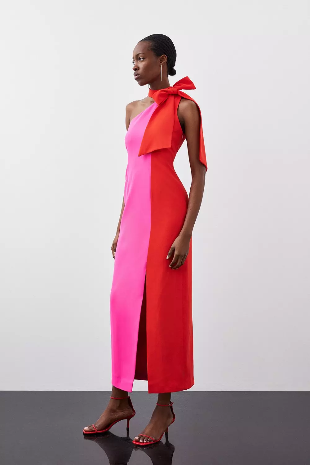 Cassia Bow-Shoulder Crepe Gown | Tadashi Shoji