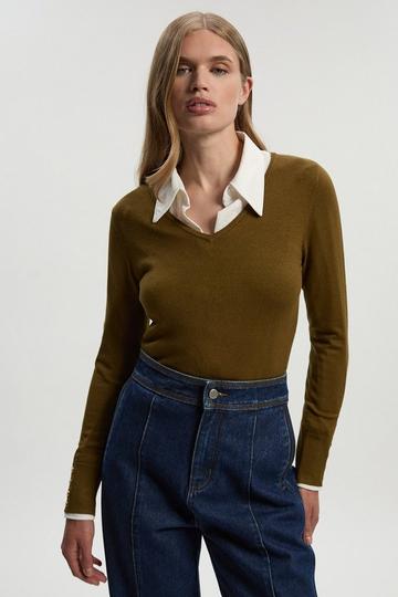 Viscose Blend Knitted V Neck Jumper olive