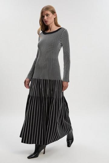 Petite Viscose Blend Striped Knitted Maxi Dress white