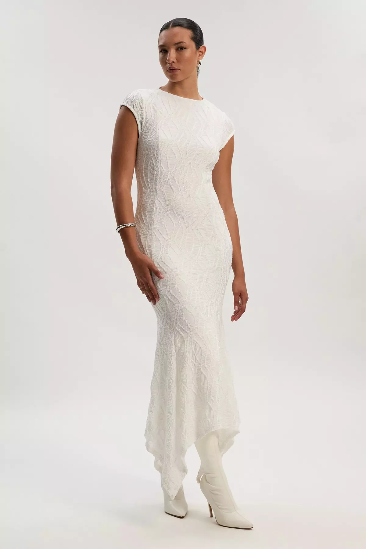 bkk25898_ivory_xl?$
