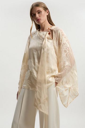 Devoure Flared Sleeve Woven Blouse With Trim Detail champagne