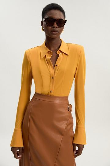 Power Shoulder Drapey Crepe Seam Detail Shirt mango