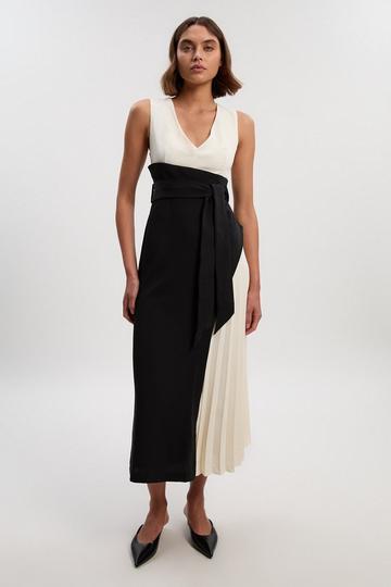 Soft Tailored Colour Block Side Pleated Midi Dress mono