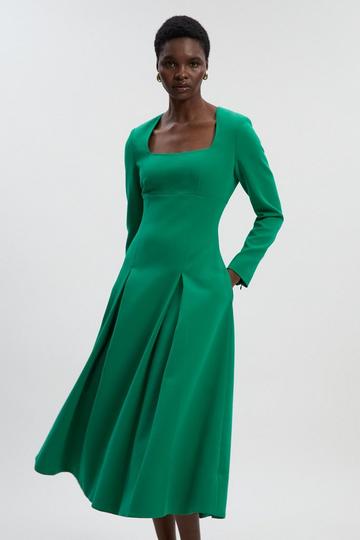 Compact Stretch Sweetheart Neckline Midi Dress green