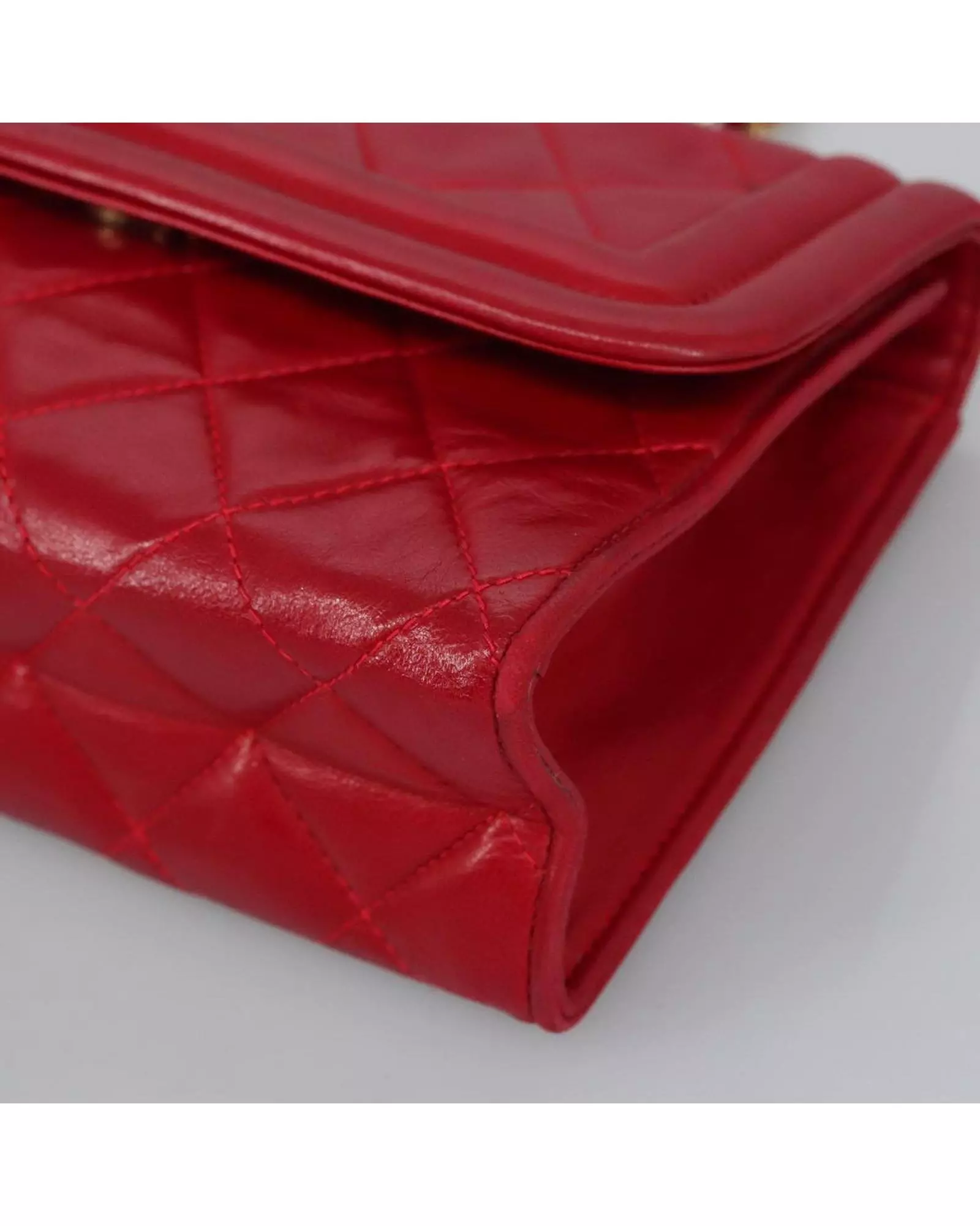 Preloved Classic Double Flap Bag Red Quilted Leather Wo Shoulder alternative image