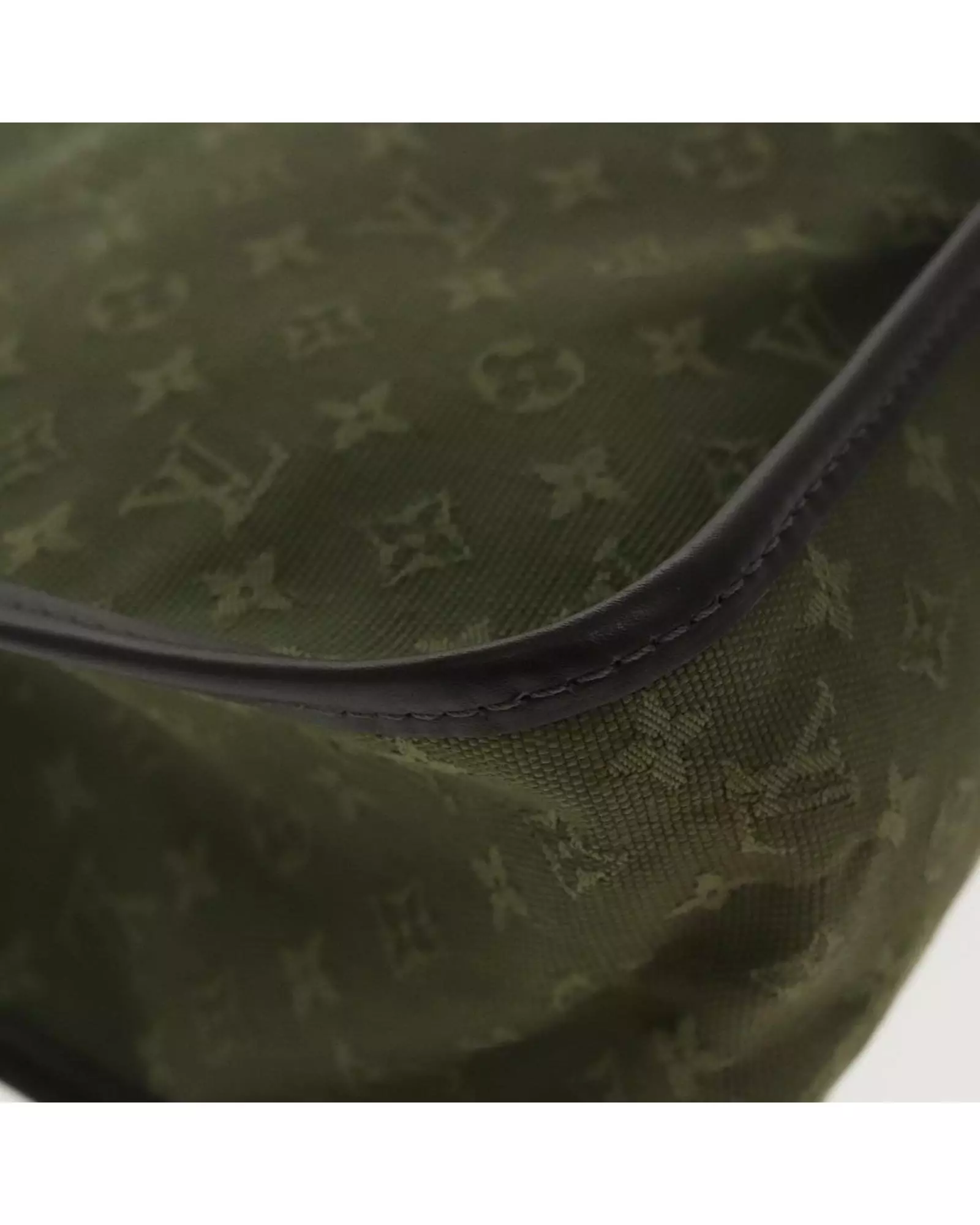 Preloved Monogram Canvas Pochette Mtis Shoulder Bag Wo - Khaki alternative image