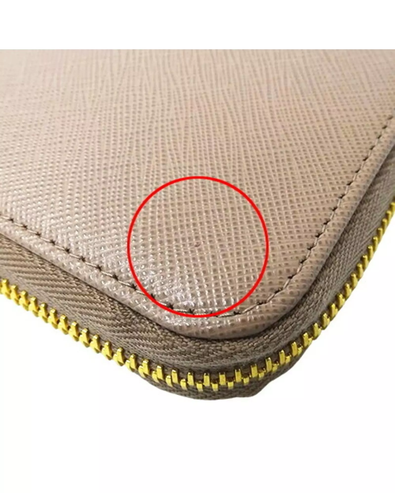 Preloved Saffiano Leather ZipAround Wallet Women - Beige alternative image
