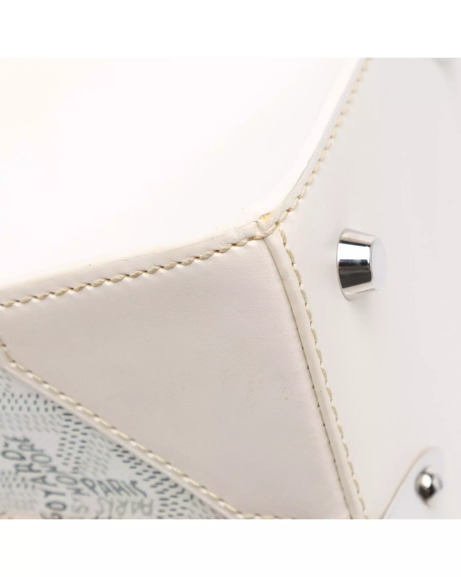 Preloved Anjou MM Handbag White Leather Wo Messenger Bags alternative image