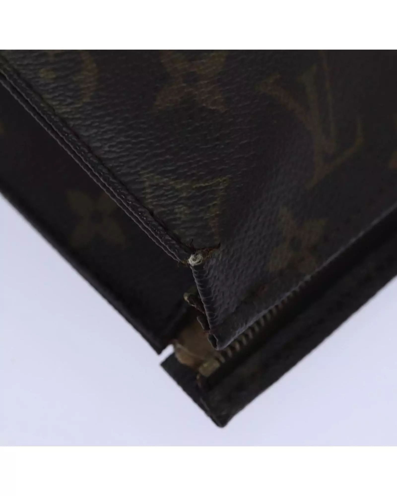 Black Preloved Monogram Toiletry Pouch 26 Women Wallets alternative image