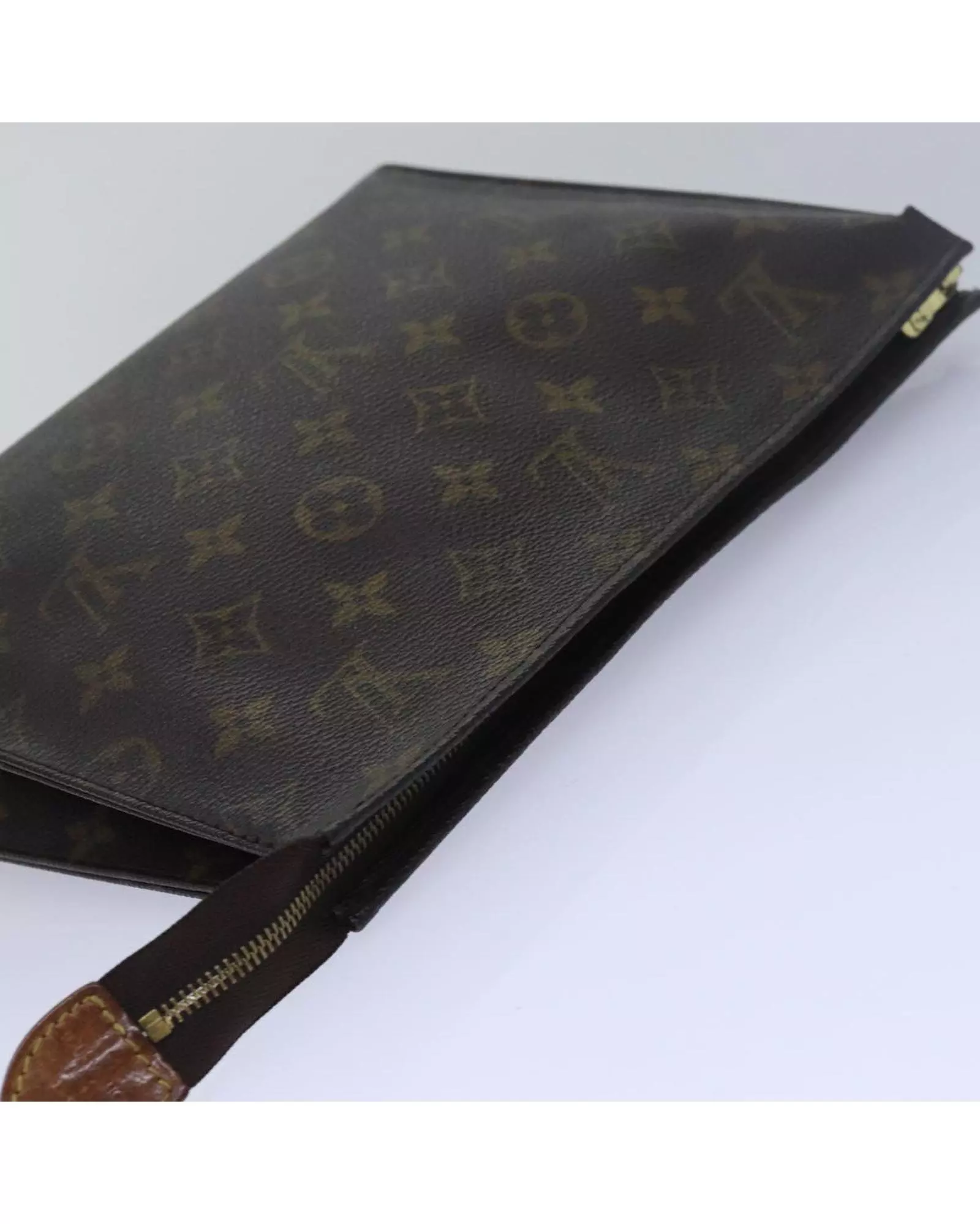 Black Preloved Monogram Toiletry Pouch 26 Women Wallets alternative image