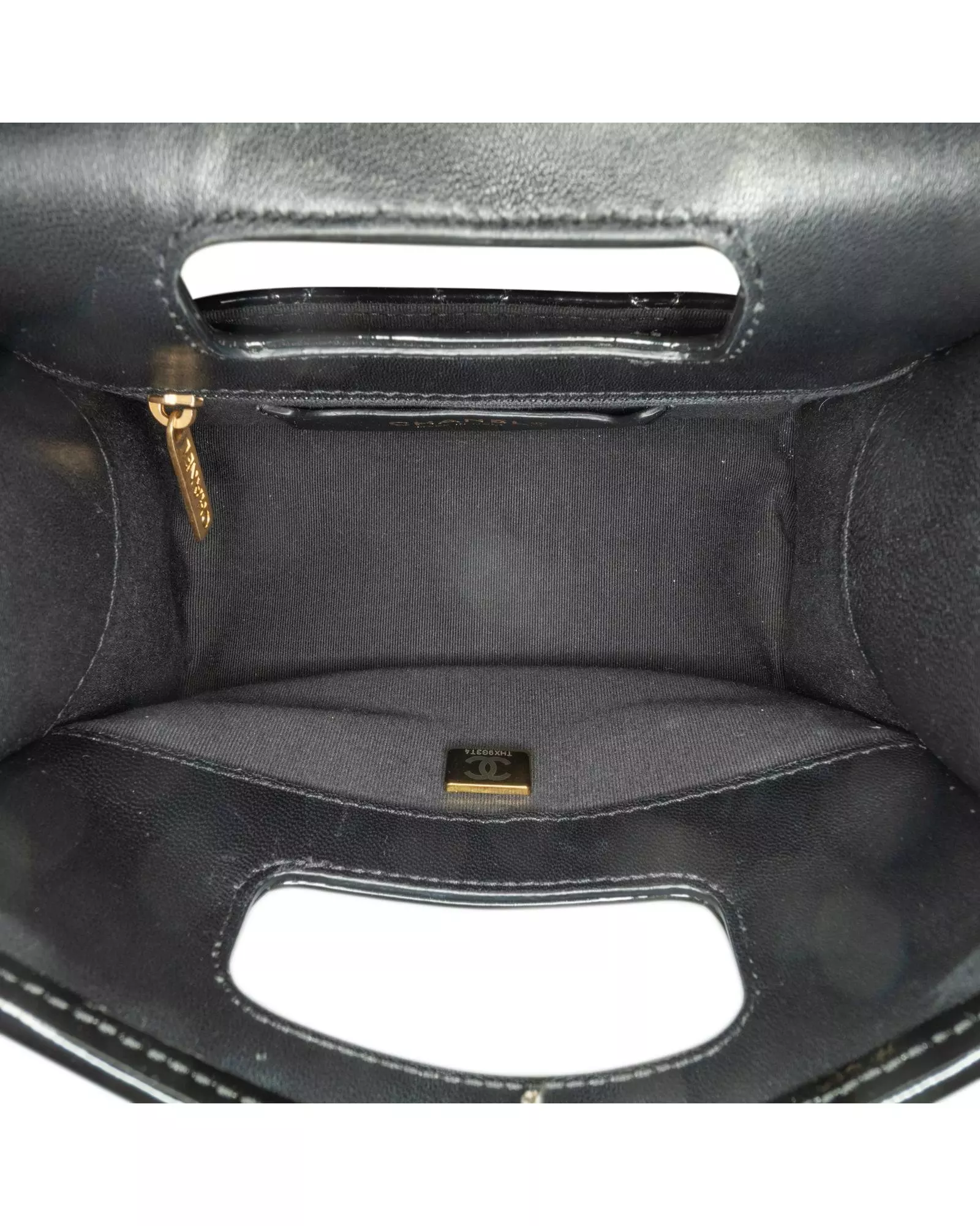Preloved Patent Leather Quilted Shoulder Bag Wo - Black Messenger alternative image